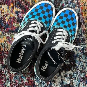 Hurley Shaka court shoe NWT size 5